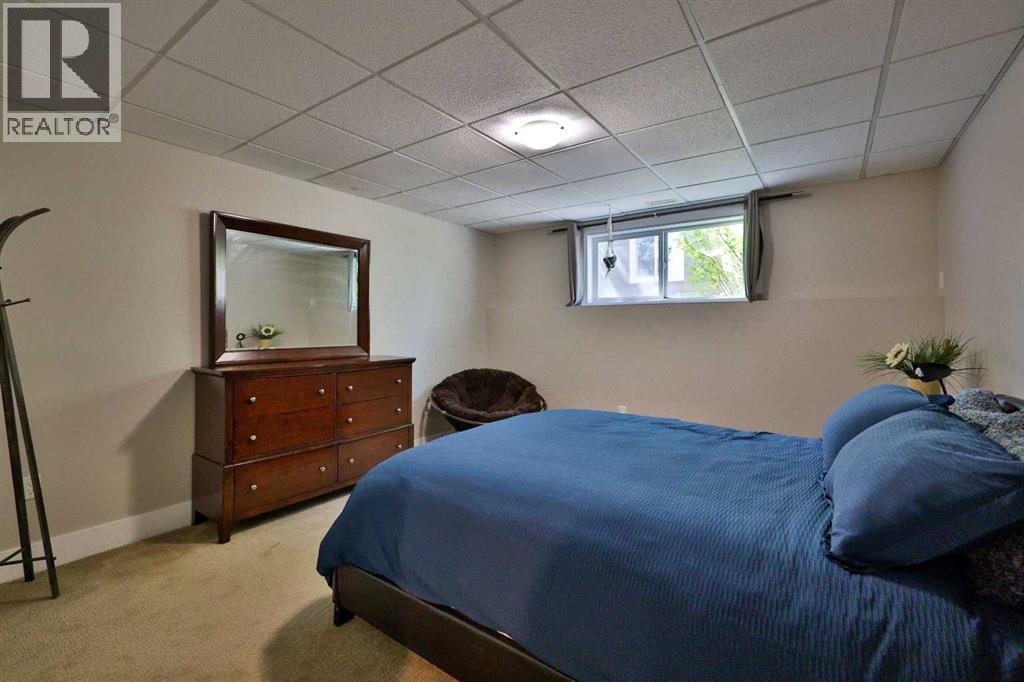 739 Northridge Avenue — photo 31
