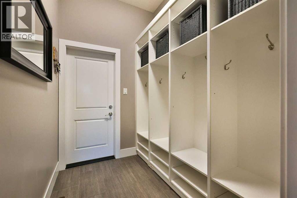 739 Northridge Avenue — photo 25