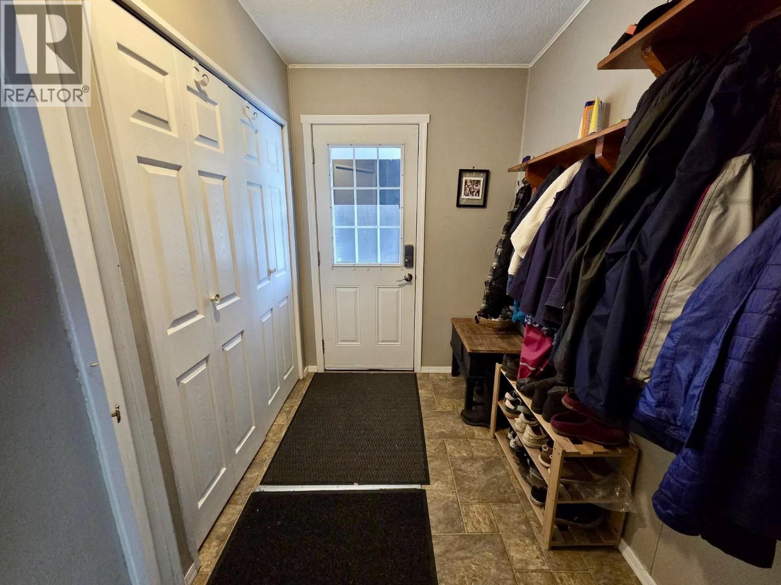 4636 WEBER AVENUE - 10