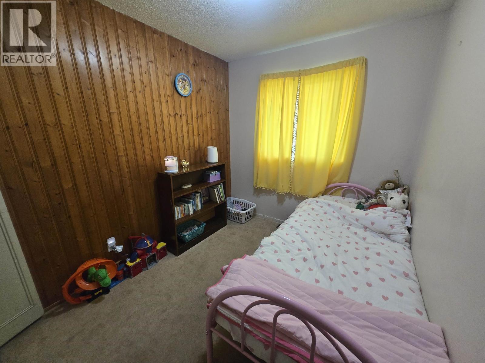 829 REYNARD STREET - 11