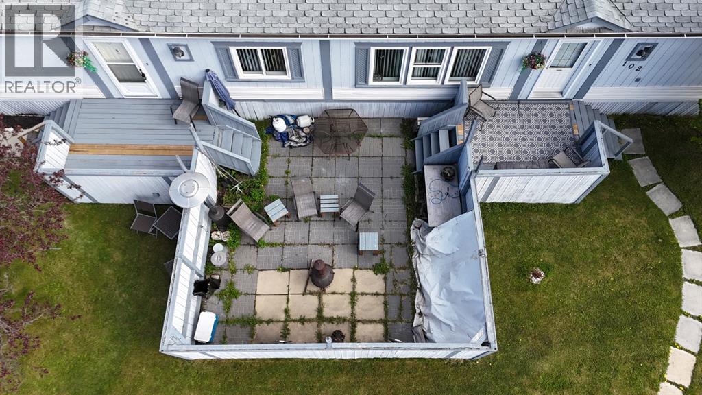 102 NICKERSON Avenue - photo 3