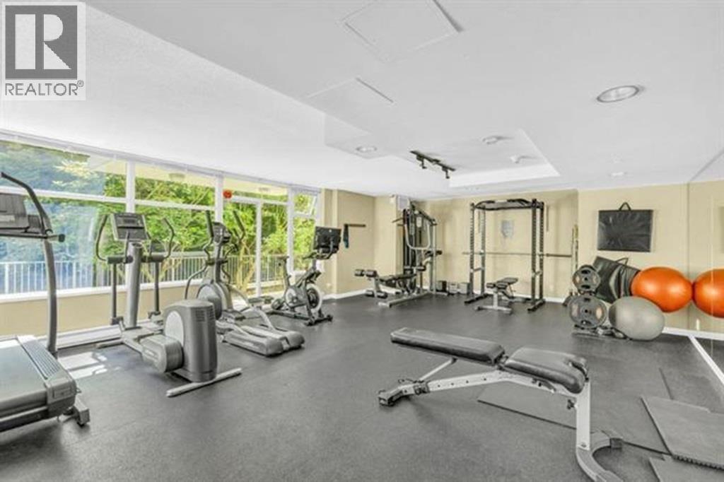 904 9288 UNIVERSITY CRESCENT, Burnaby
