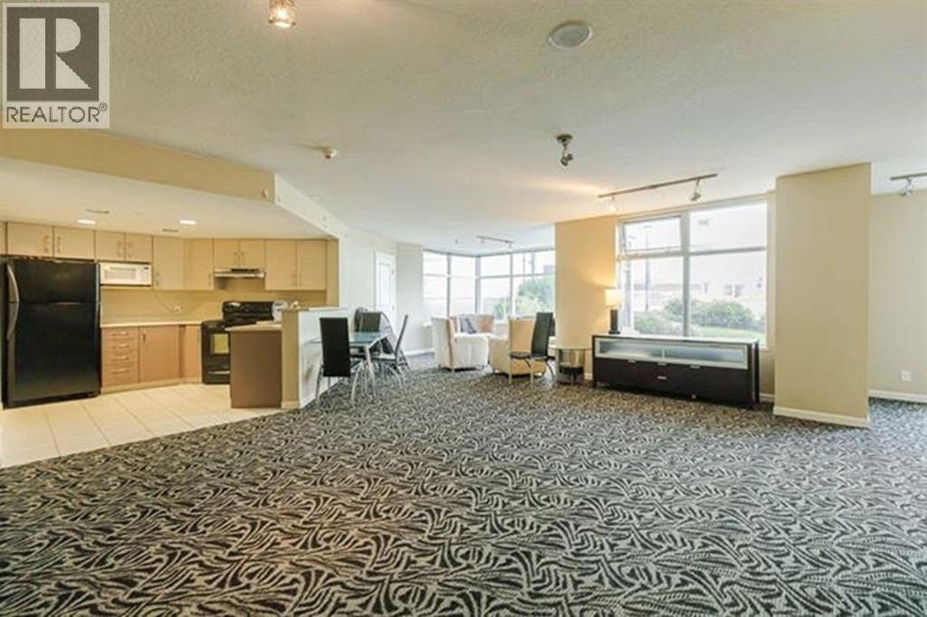 904 9288 UNIVERSITY CRESCENT, Burnaby