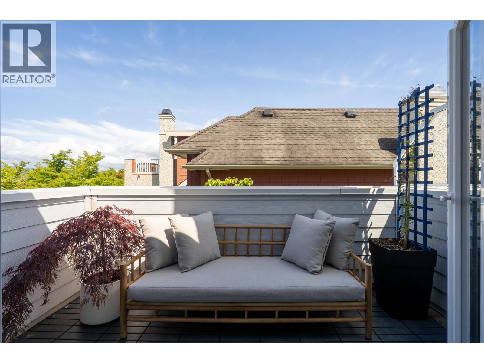 2470 SASAMAT STREET, Vancouver