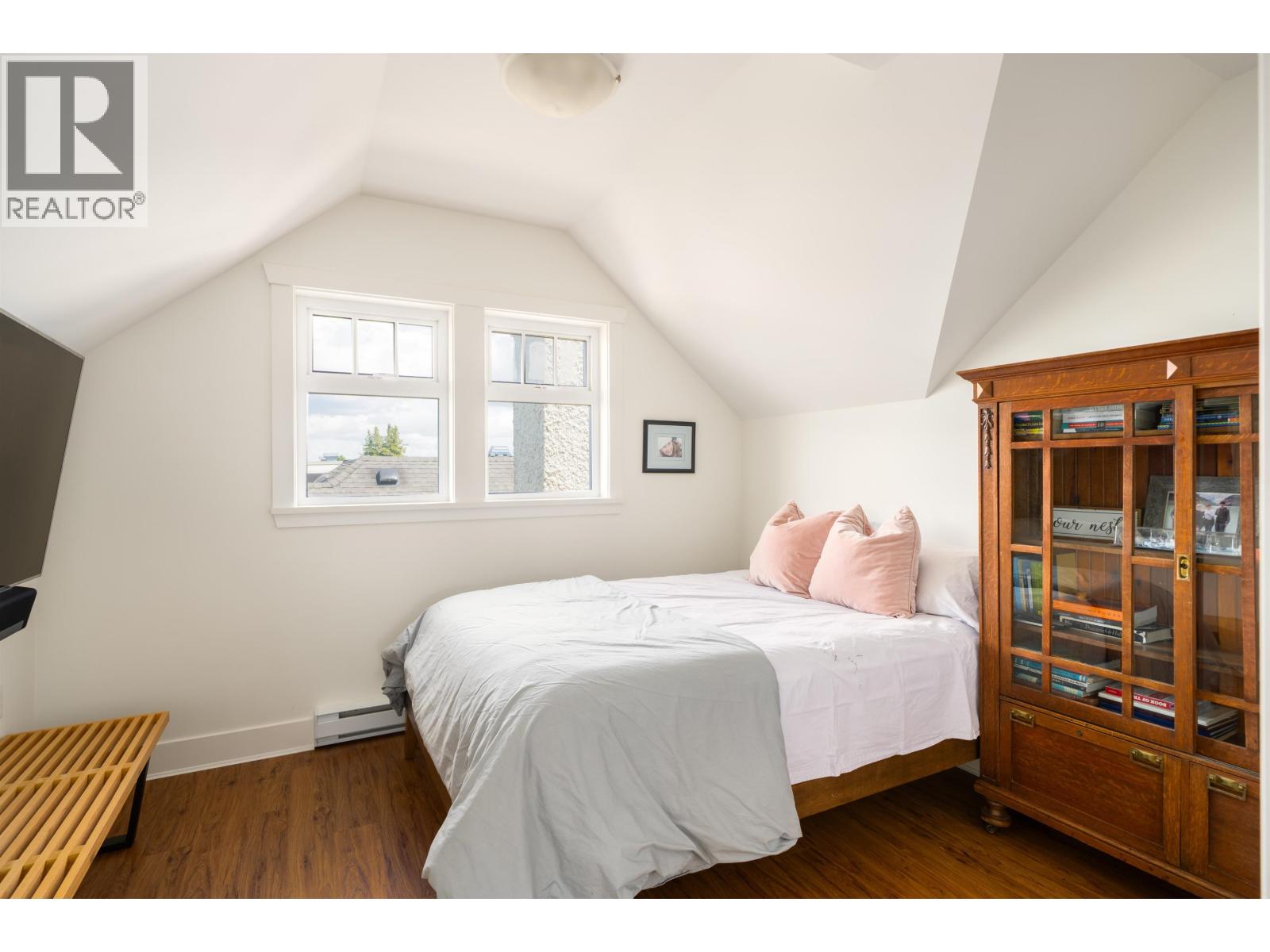 2470 SASAMAT STREET, Vancouver
