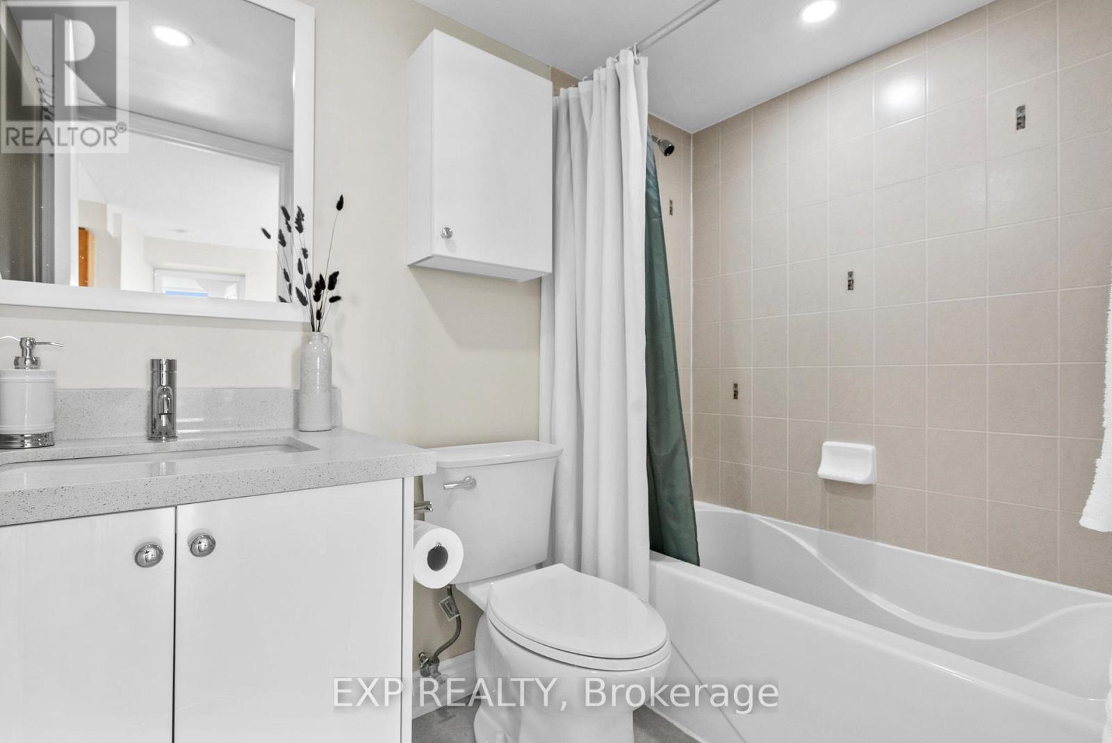 #1609 509 BEECROFT ROAD - 32