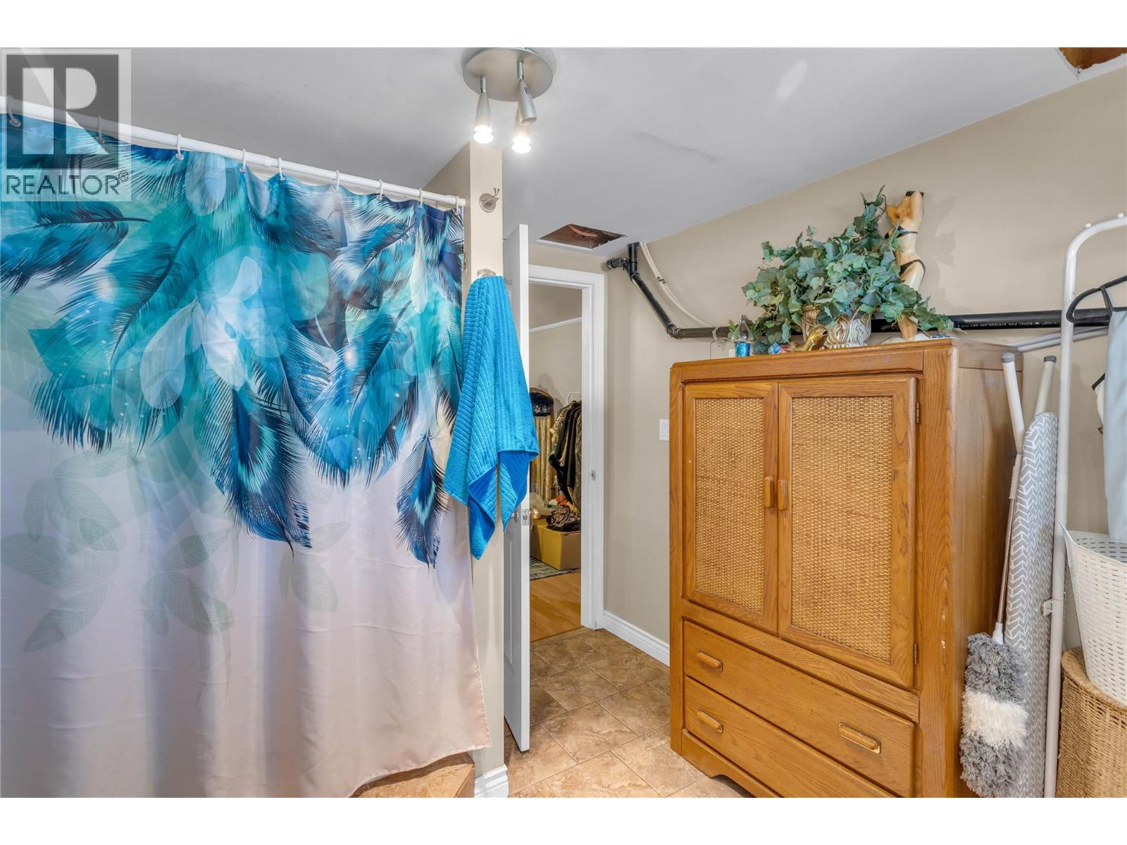  265 & 269 Muir Road, Kelowna