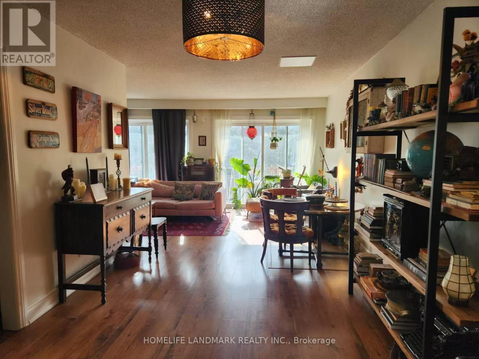 Listing photo of UPPER - 213 KENILWORTH AVENUE