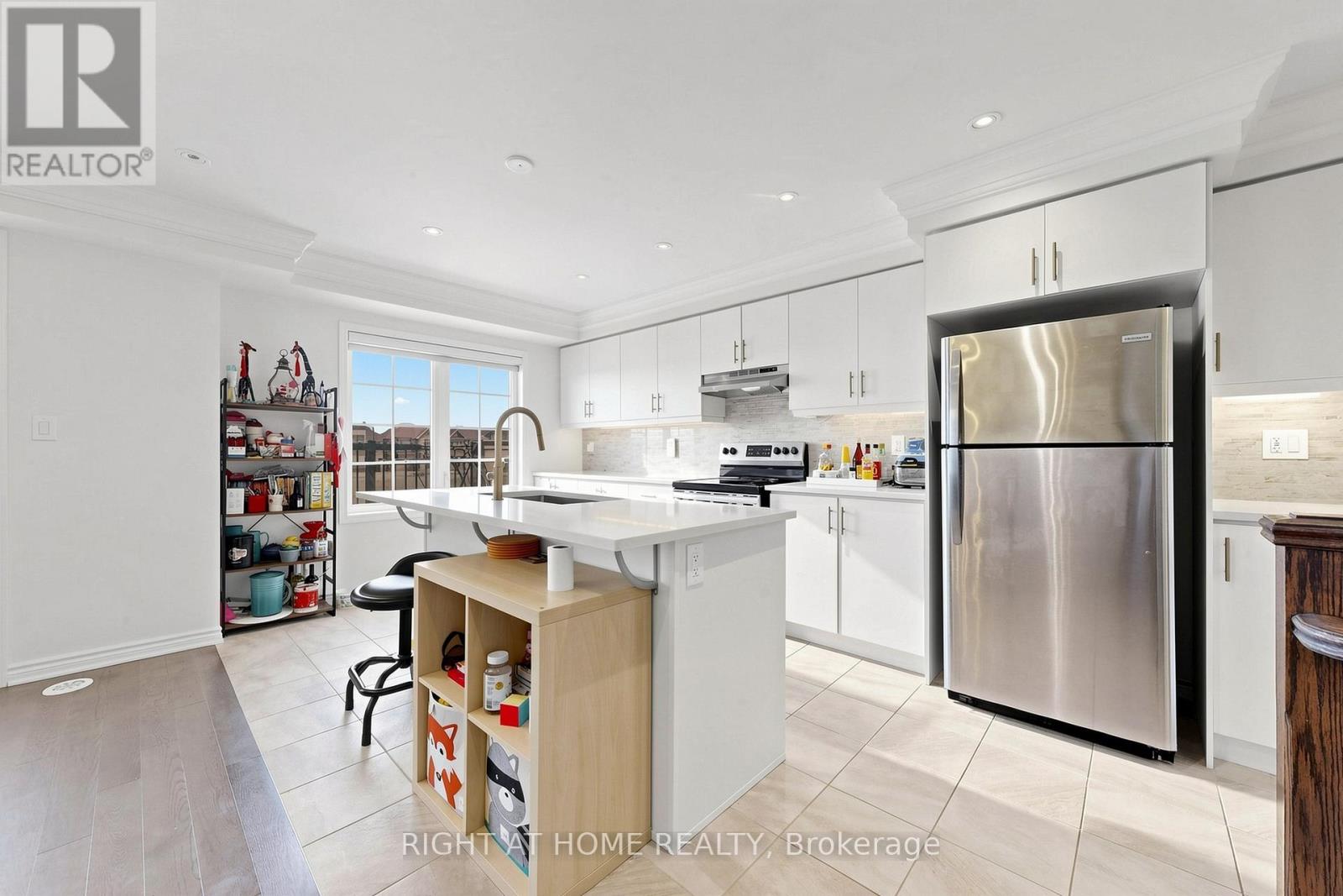 115 MCALISTER AVENUE - 14