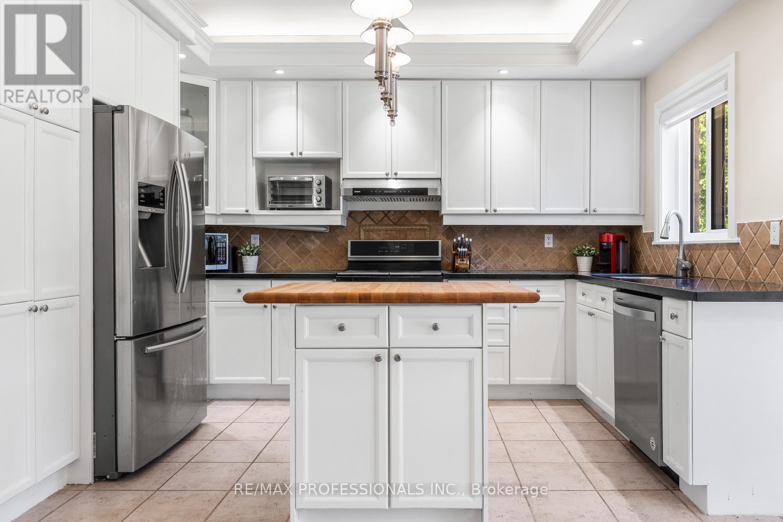 106 HOLLYBUSH DRIVE - 18