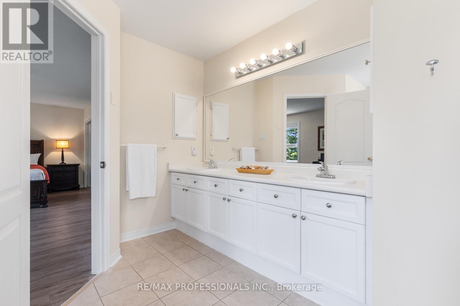 106 HOLLYBUSH DRIVE - 26