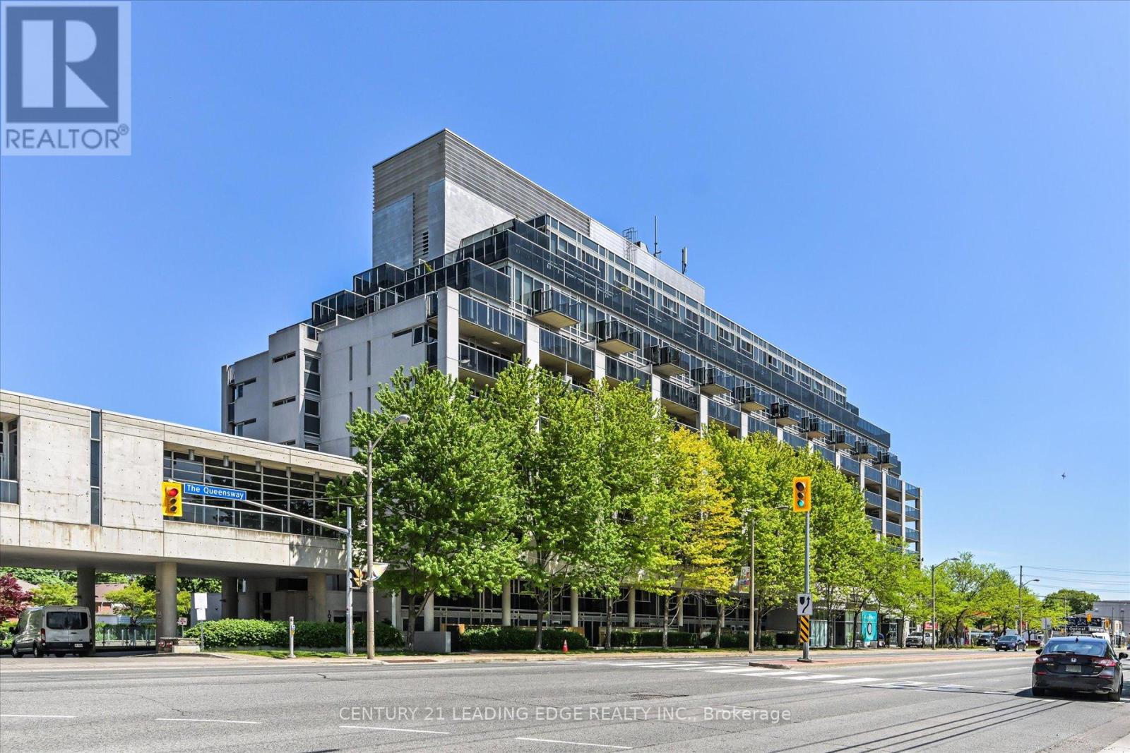 #710 1040 THE QUEENSWAY - 1