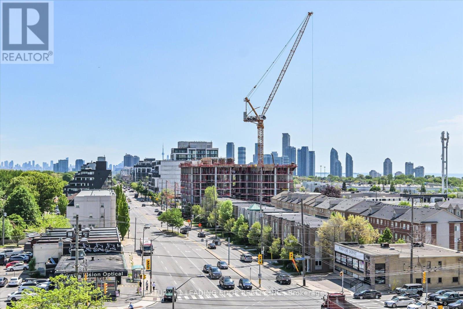 #710 1040 THE QUEENSWAY - 21