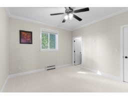 14225 69a Avenue, Surrey, BC V3W1A5 Photo 12