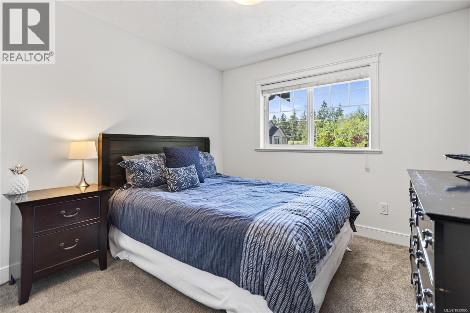 #133 2077 20th St - 32