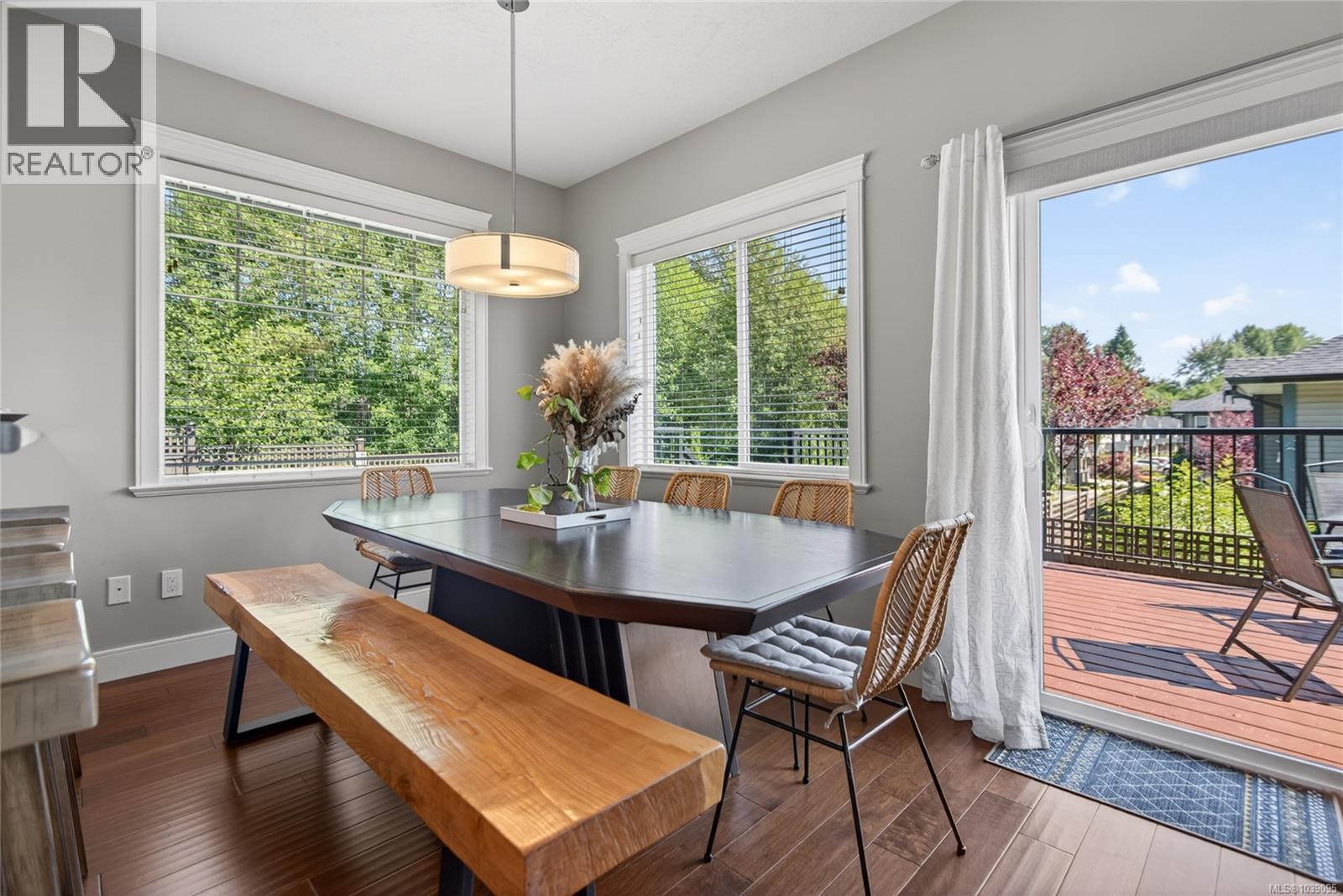 #133 2077 20th St - 17