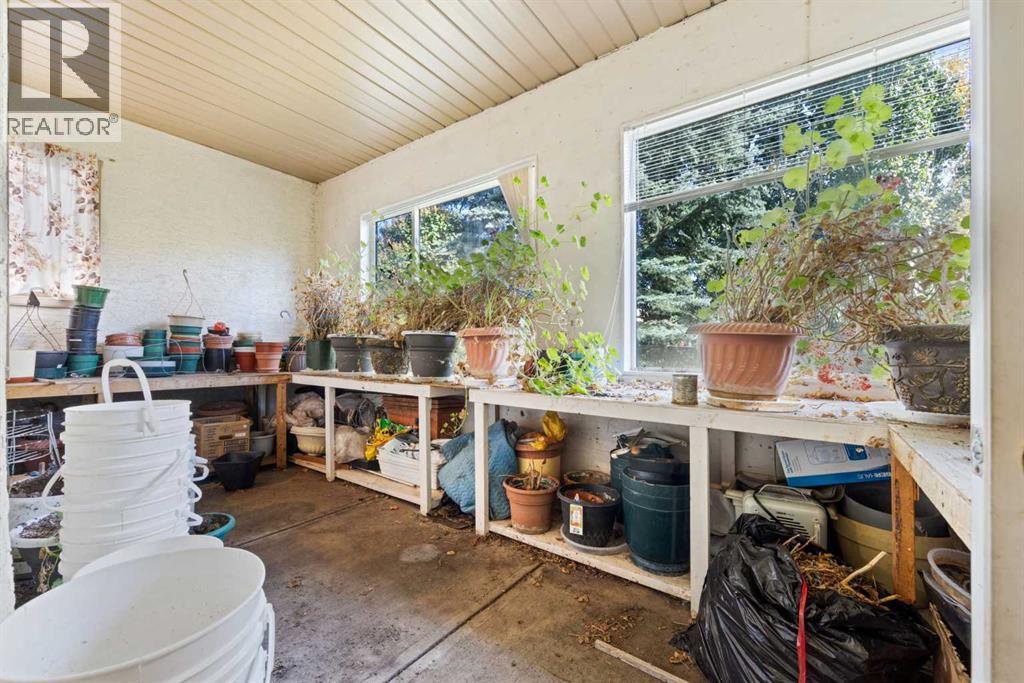 16 Arbour Estates View NW - 44