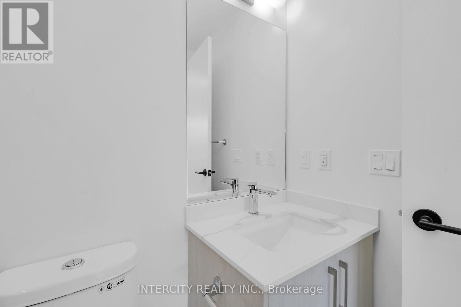 #227 2075 KING ROAD - 25