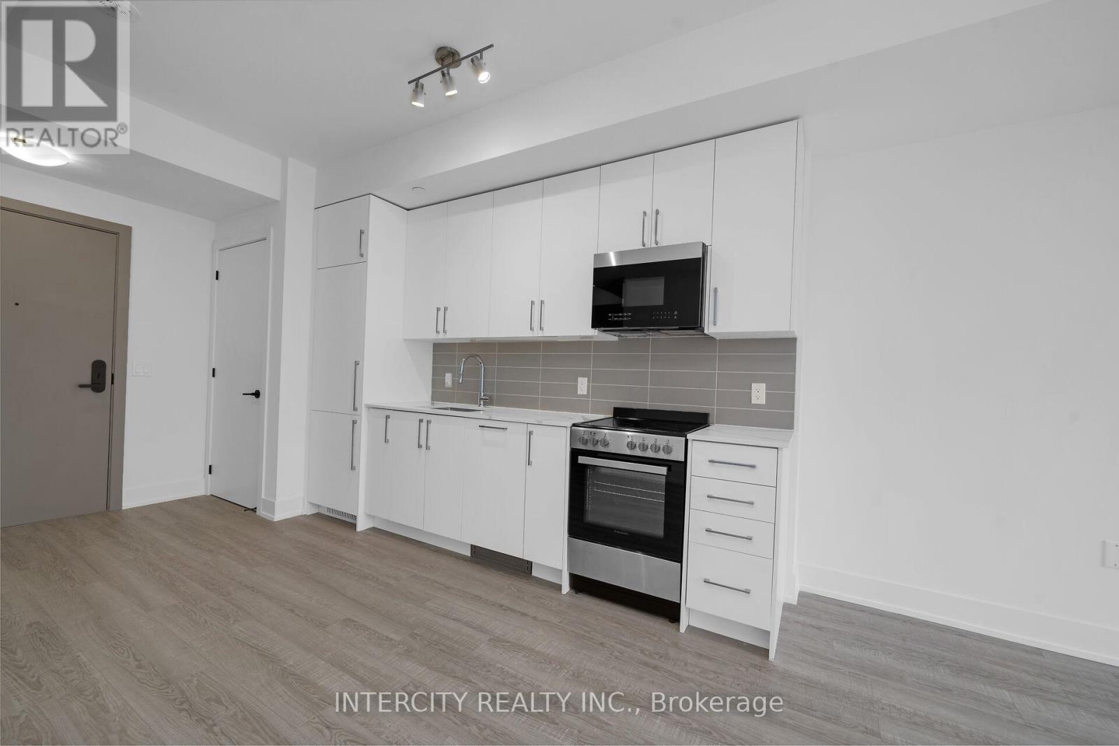 #227 2075 KING ROAD - 16