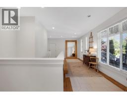 1001 Condor Place, Squamish, BC V8B0P4 Photo 12