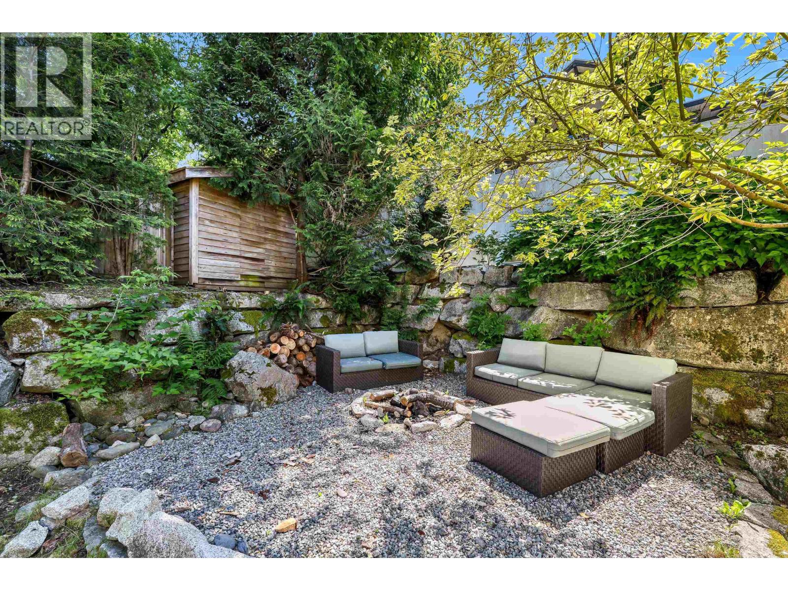 1001 CONDOR PLACE — photo 3