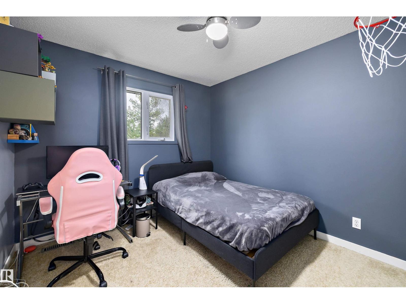 52 ALEXANDER DR — photo 26