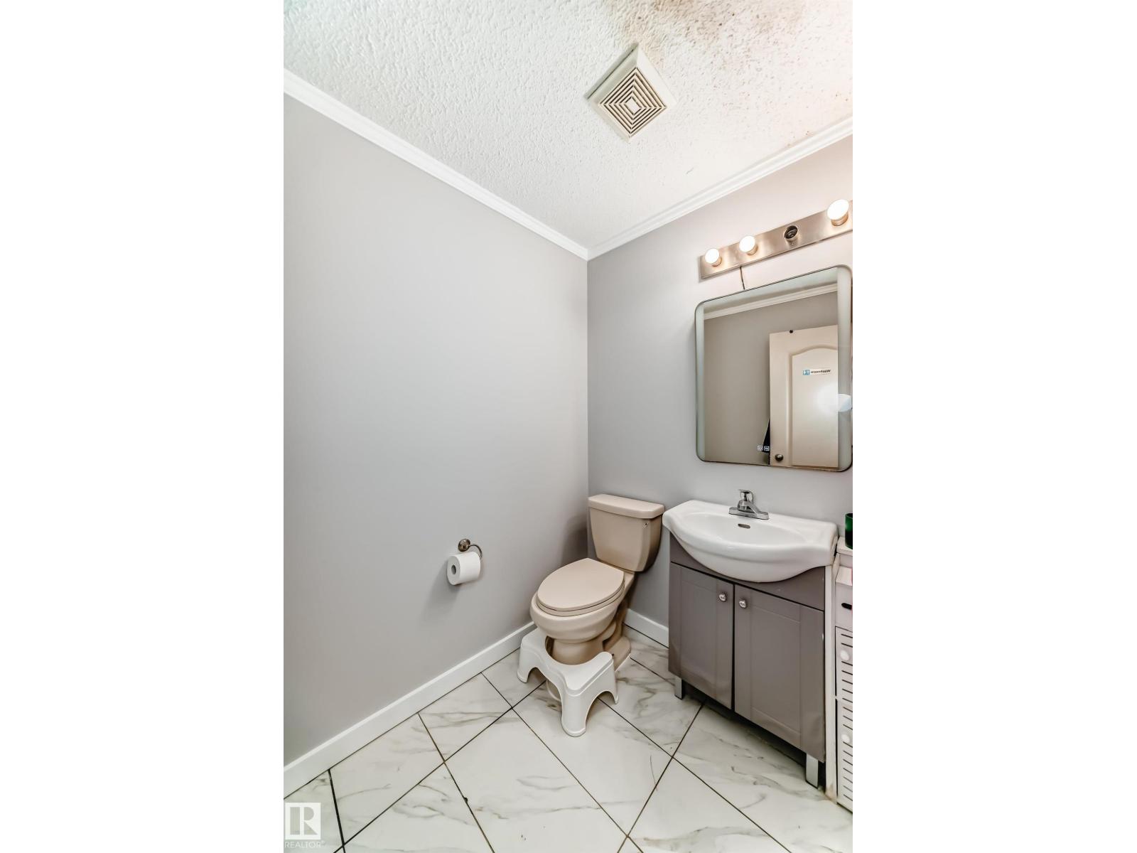 8 CAMPBELL CO — photo 17