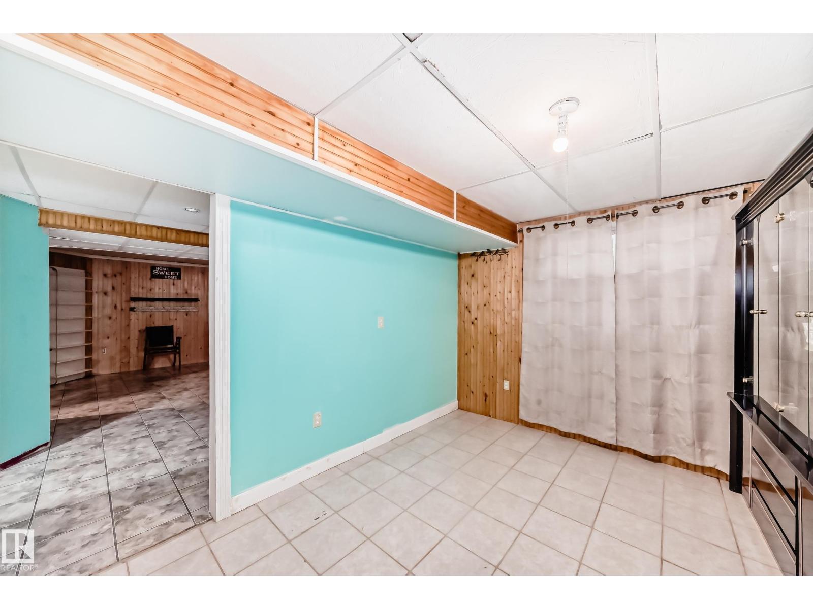 8 CAMPBELL CO — photo 41