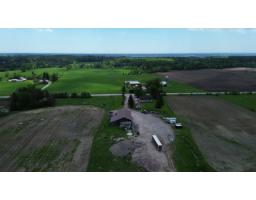643 Ch. Pierre-laporte, L Ange Gardien, QC J8L0P3 Photo 32