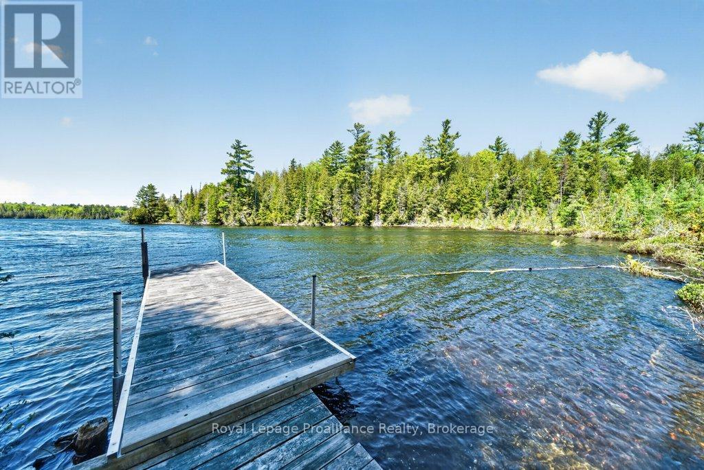1084C RIDGE LANE - 42