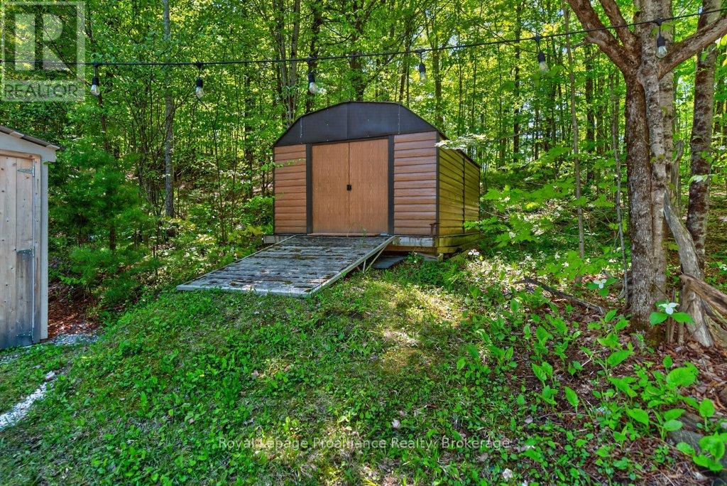 1084C RIDGE LANE - 48