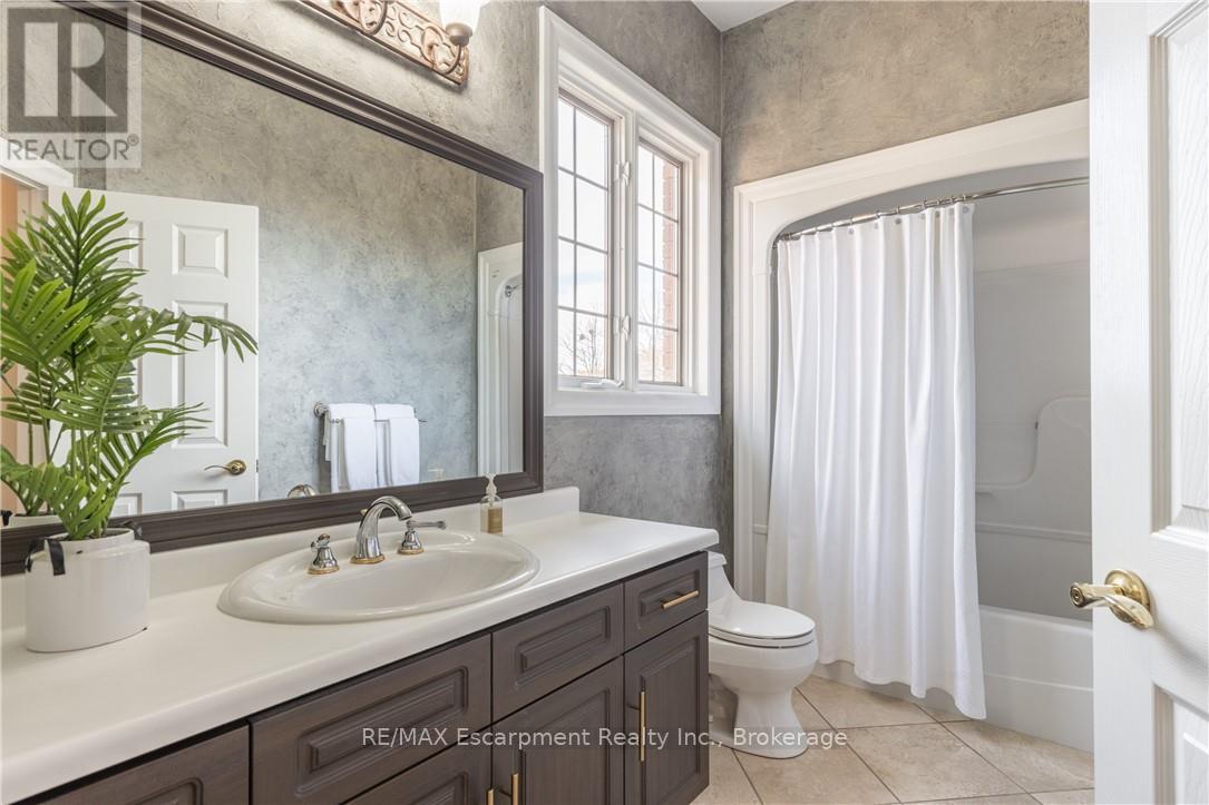 1285 BEAUFORT DRIVE - 21