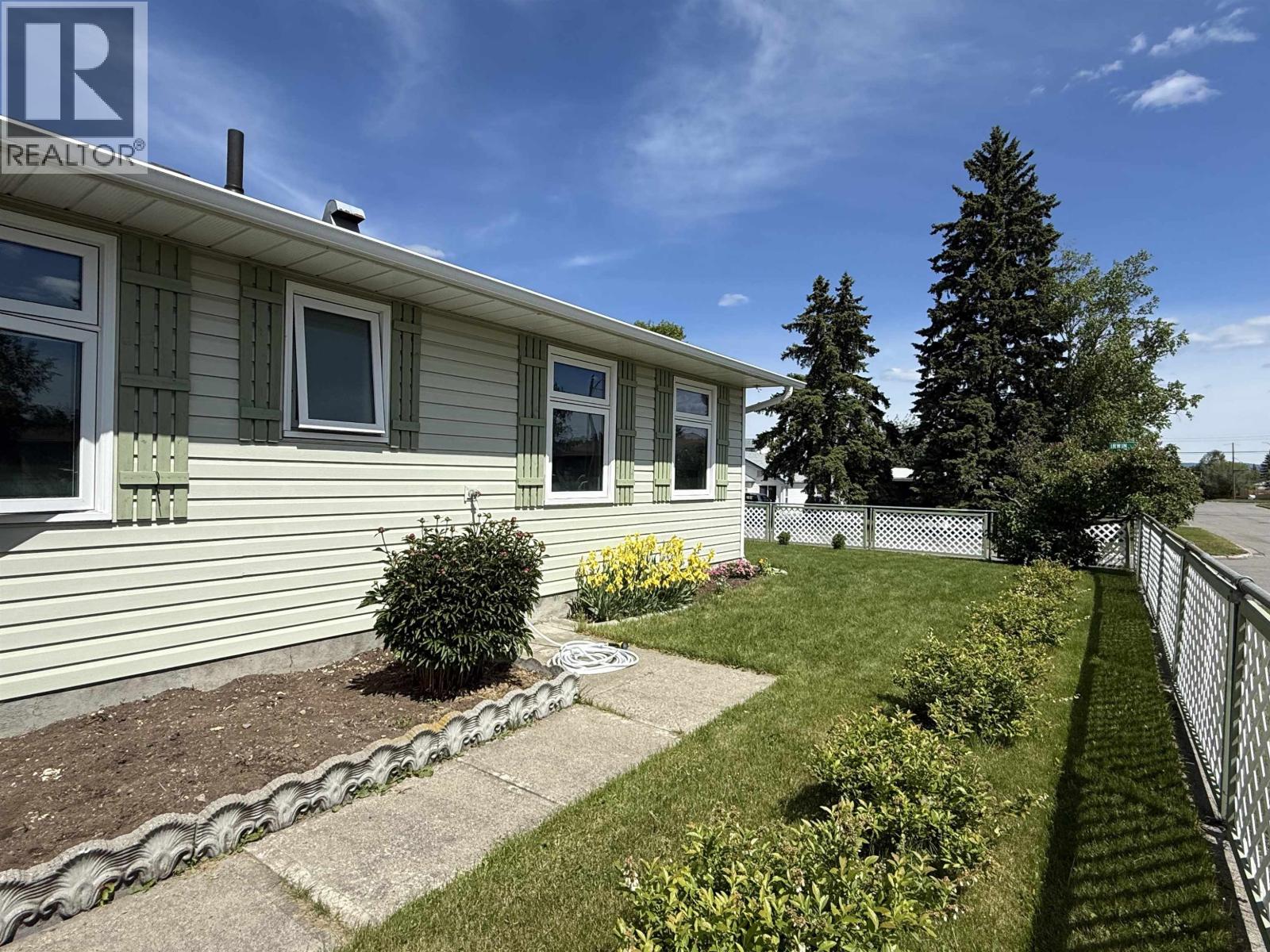 785 IRWIN STREET - 39