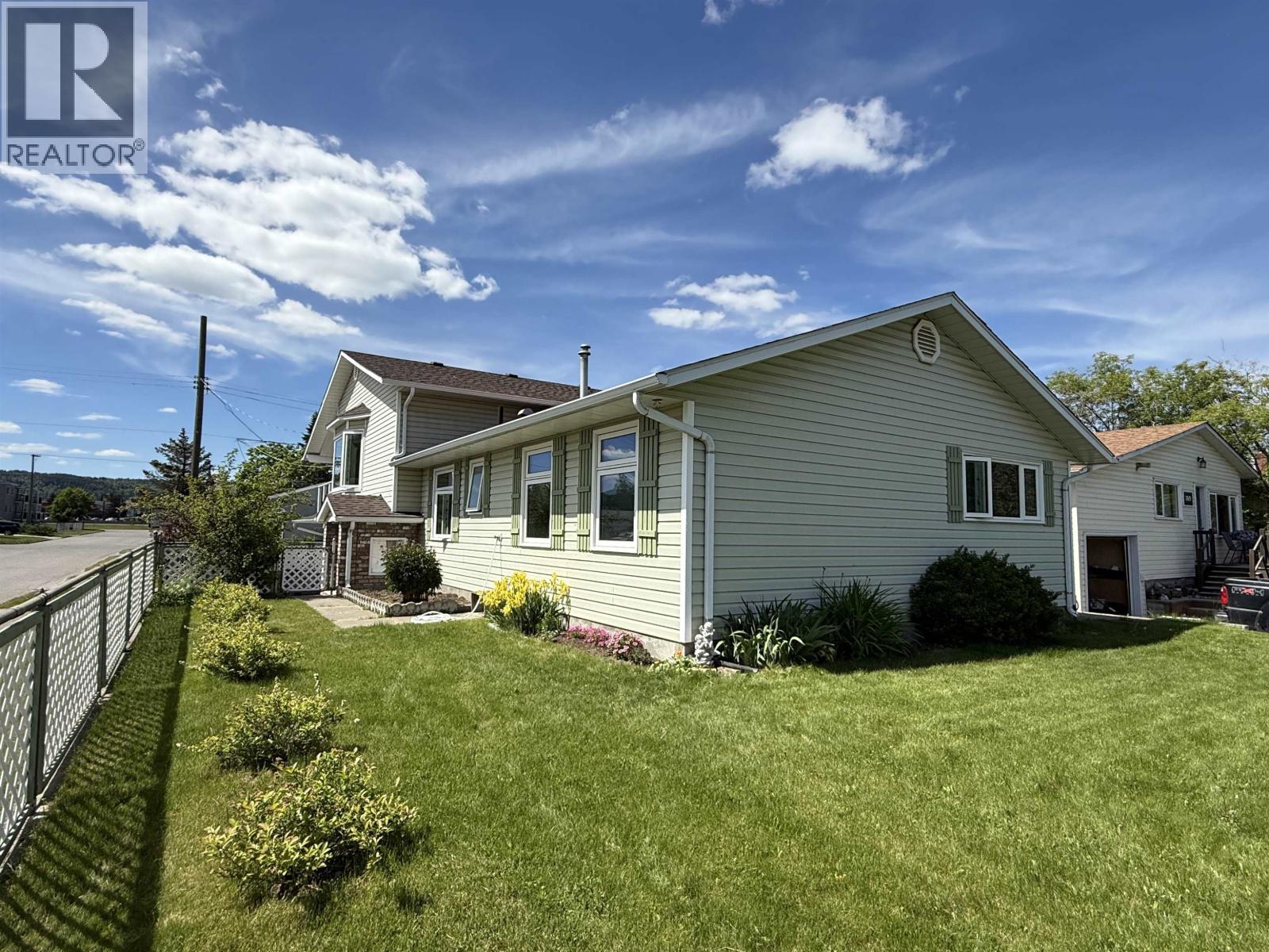 785 IRWIN STREET - 37