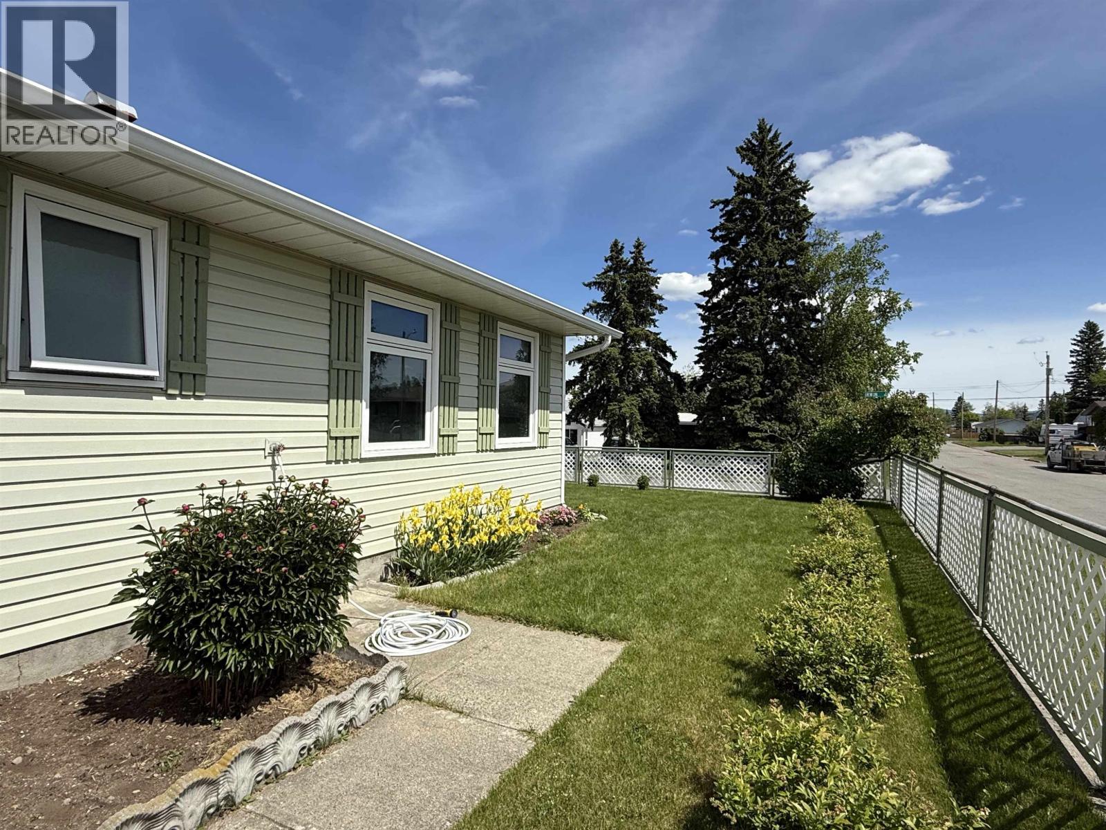 785 IRWIN STREET - 38