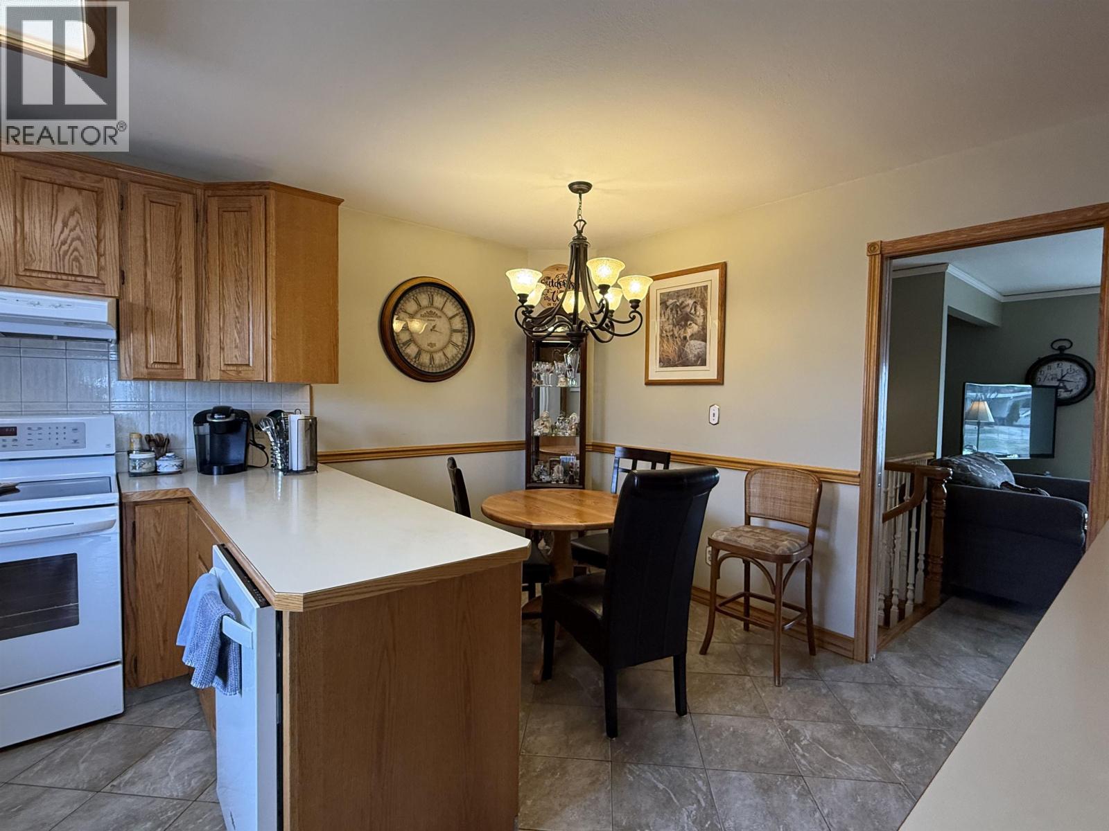 785 IRWIN STREET - 13