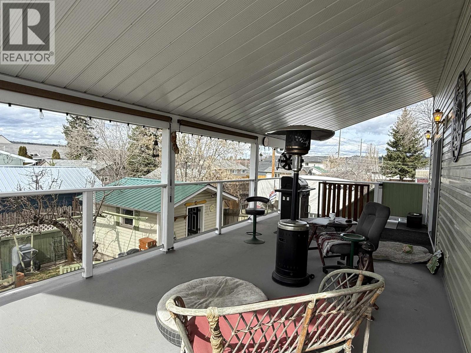 785 IRWIN STREET - 32
