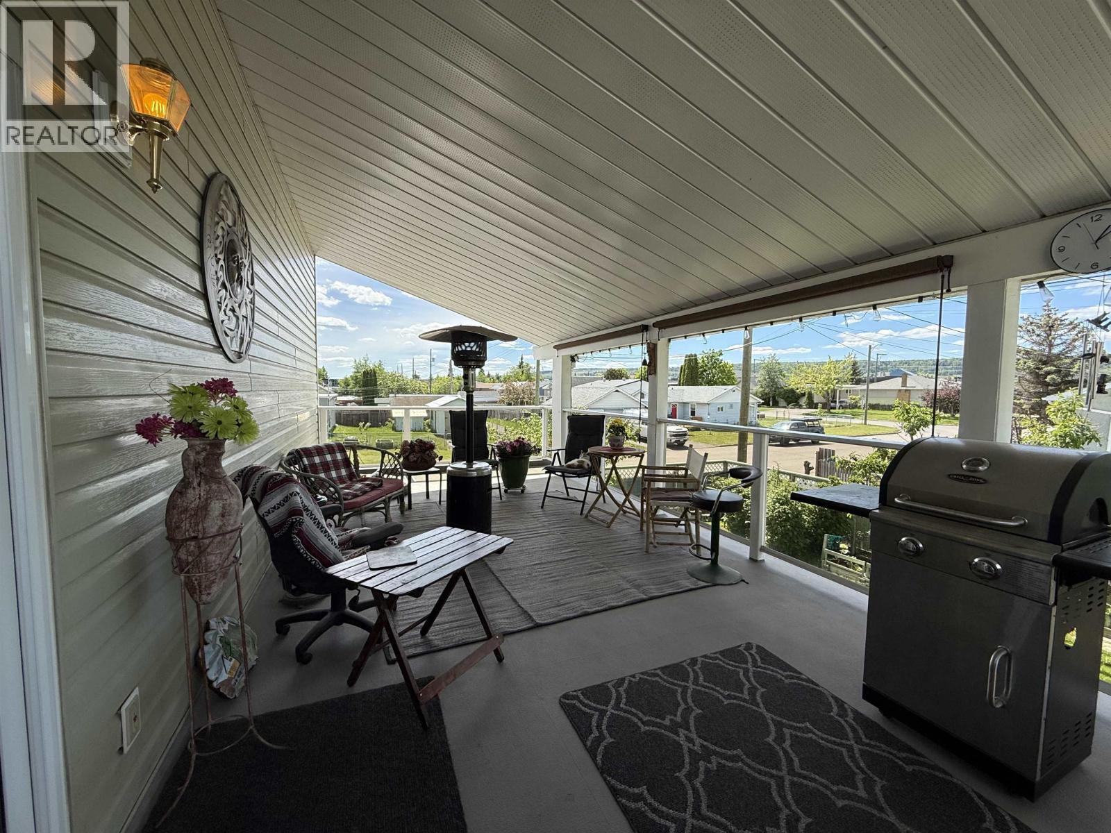 785 IRWIN STREET - 31