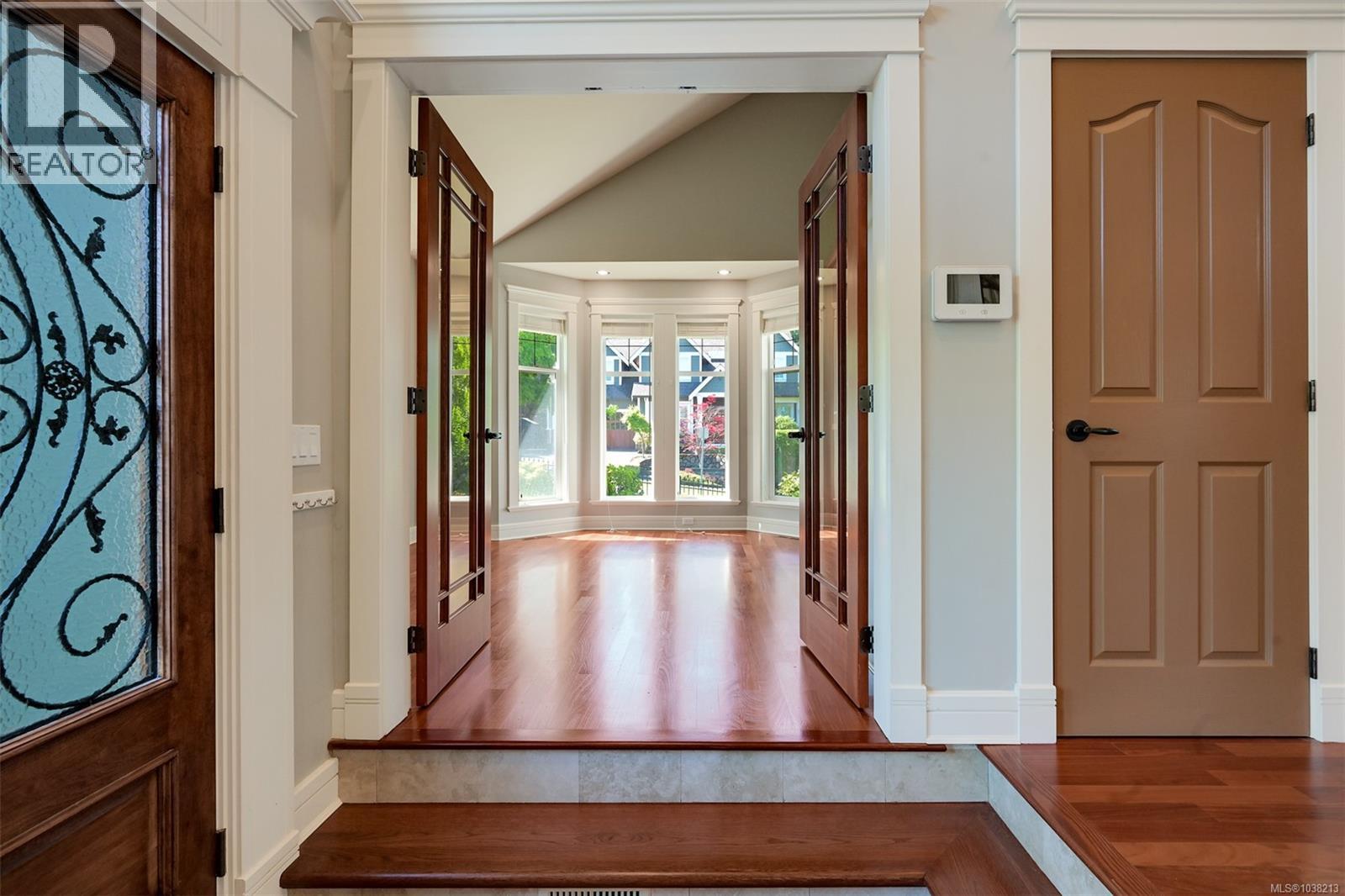 1287 Eston Pl - 10