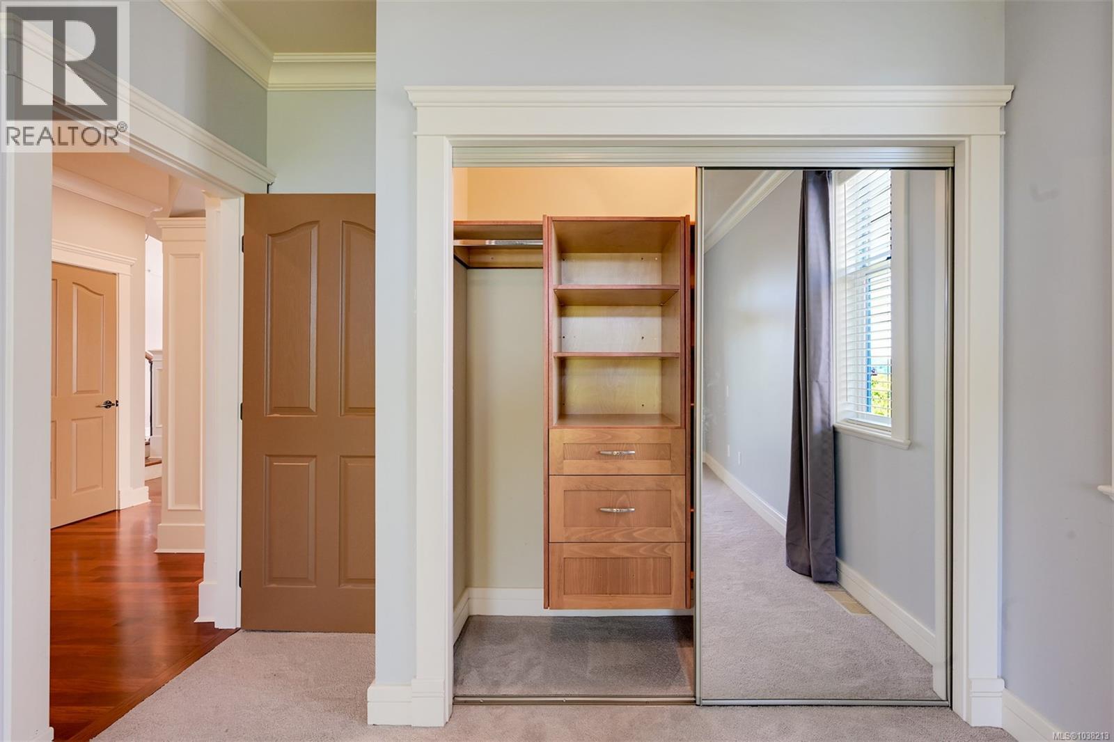 1287 Eston Pl - 54