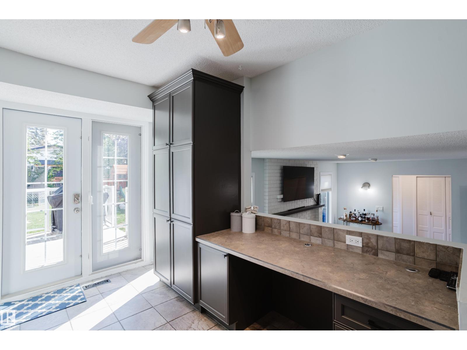 33 MILL DR — photo 11
