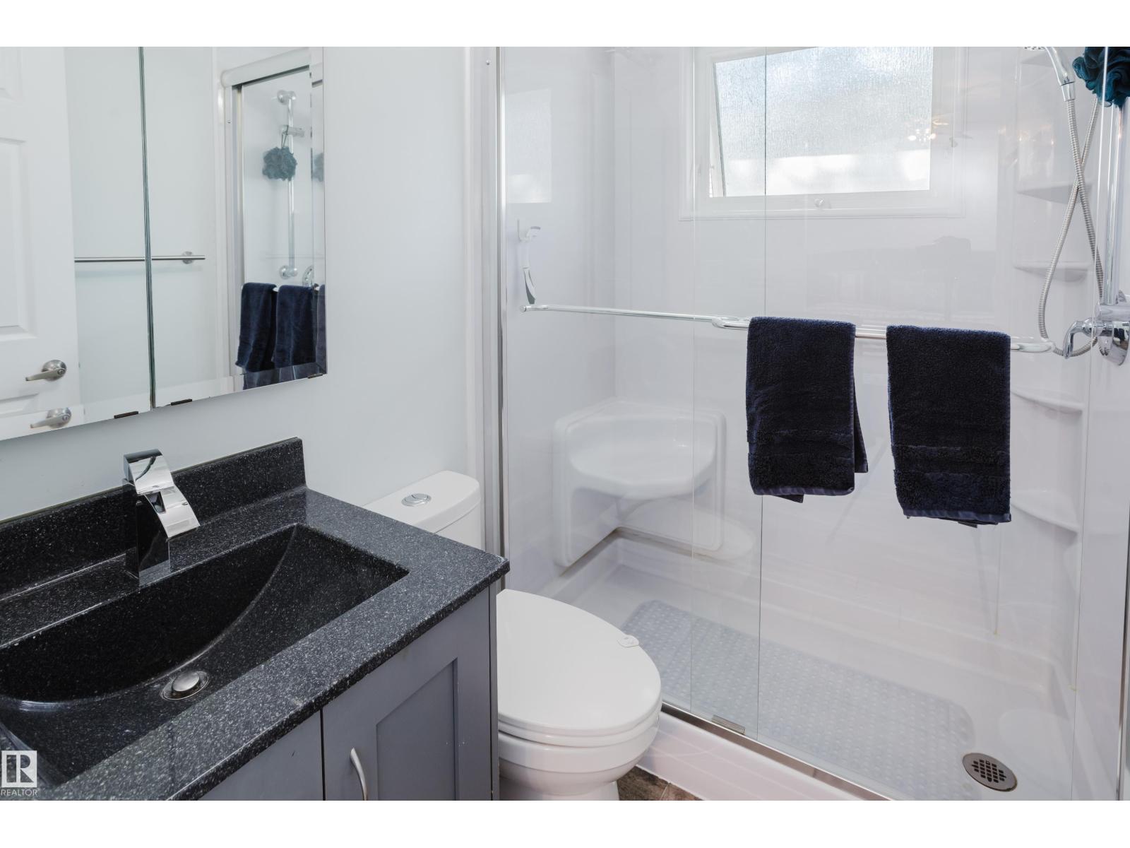 33 MILL DR — photo 17