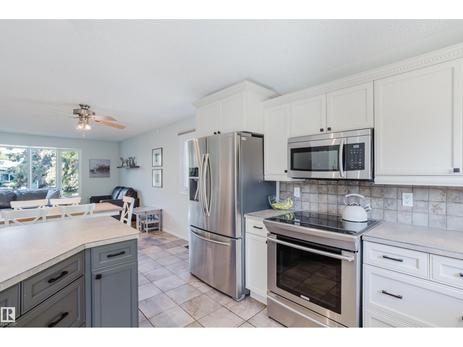 33 MILL DR
