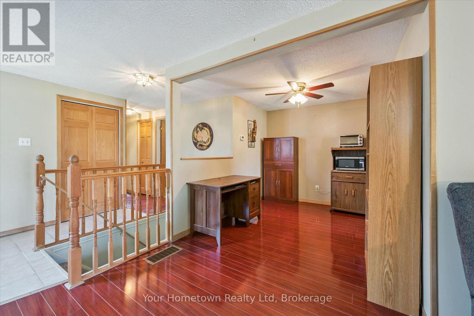369 STRATHALLAN STREET - 18