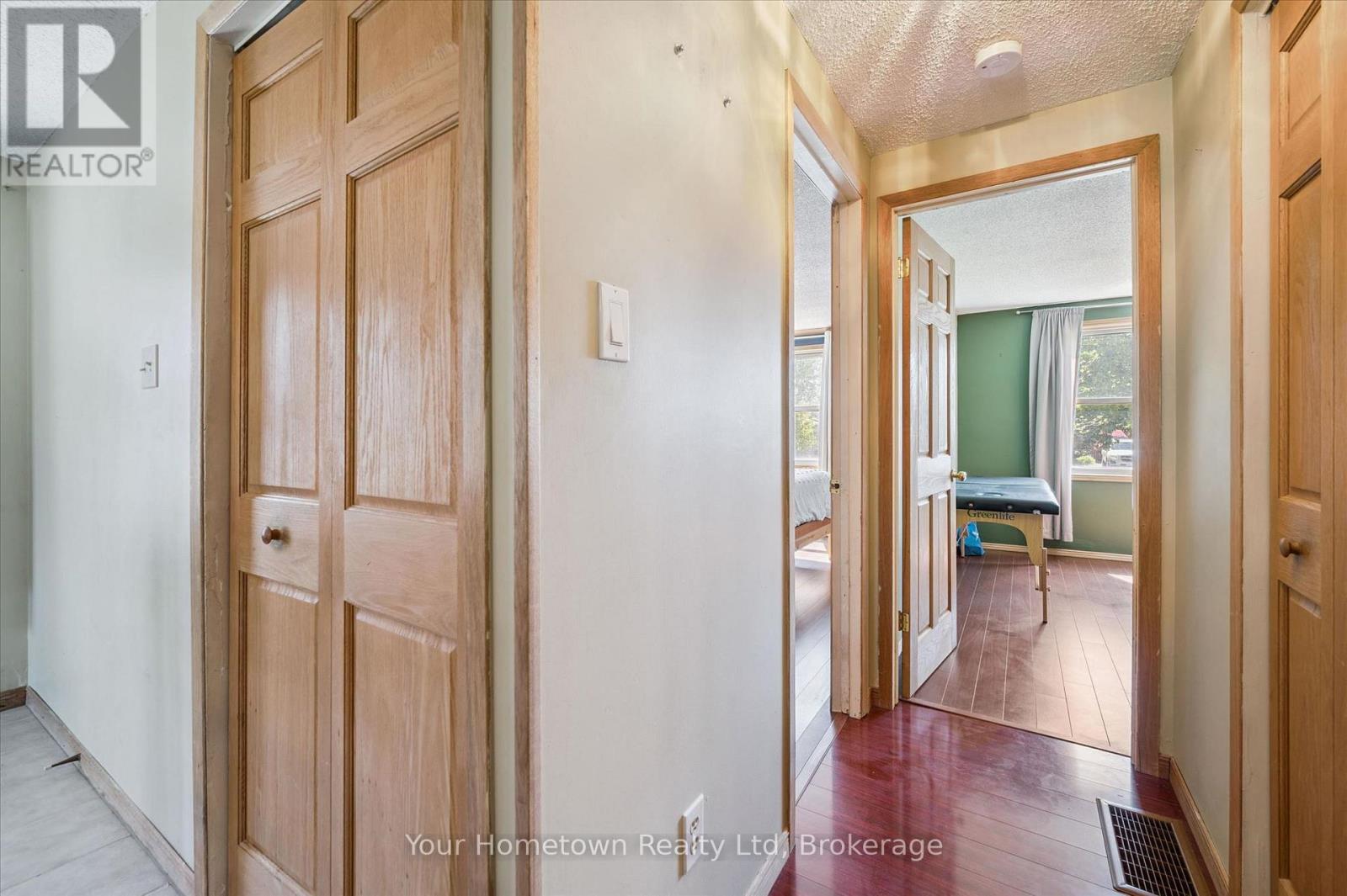 369 STRATHALLAN STREET - 21