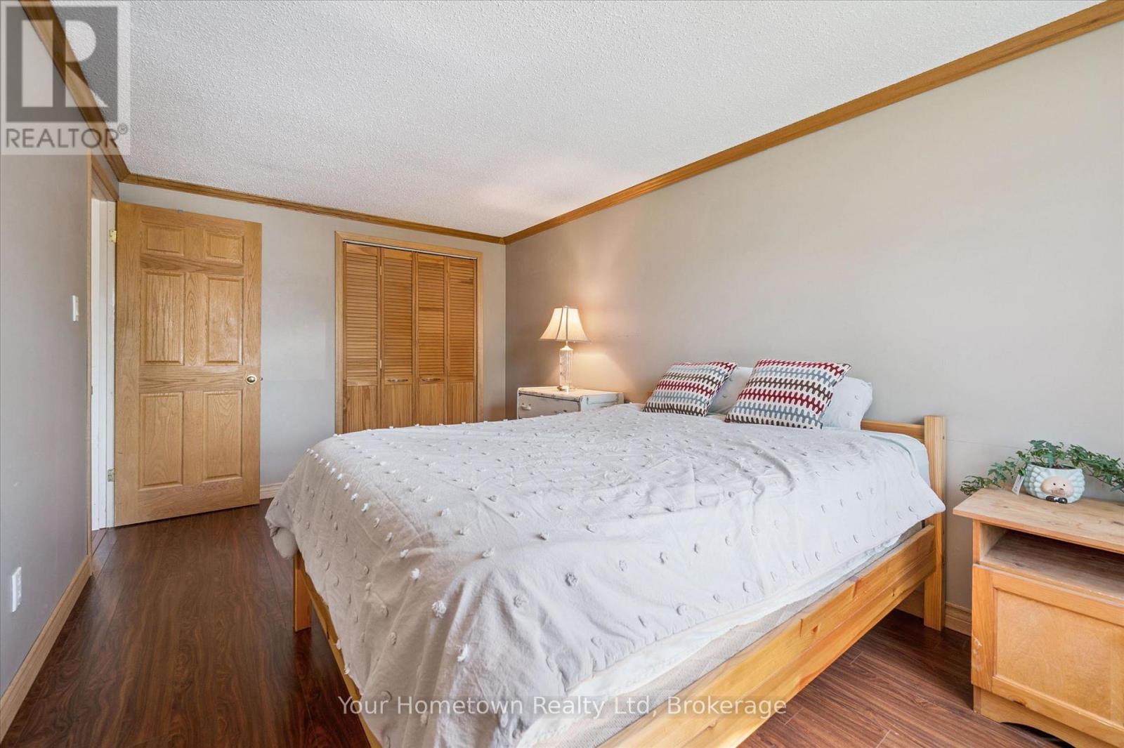 369 STRATHALLAN STREET - 25