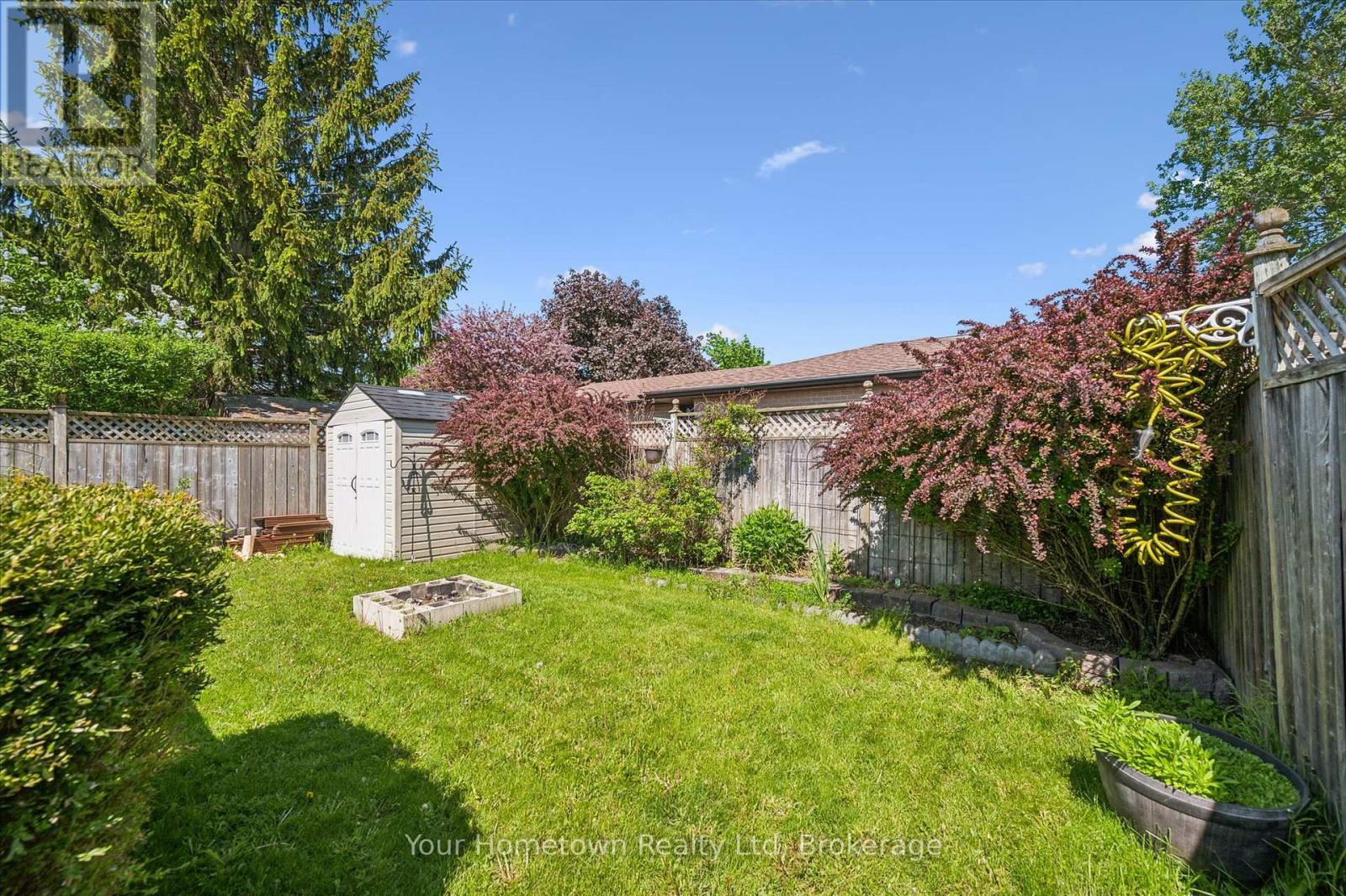 369 STRATHALLAN STREET - 39