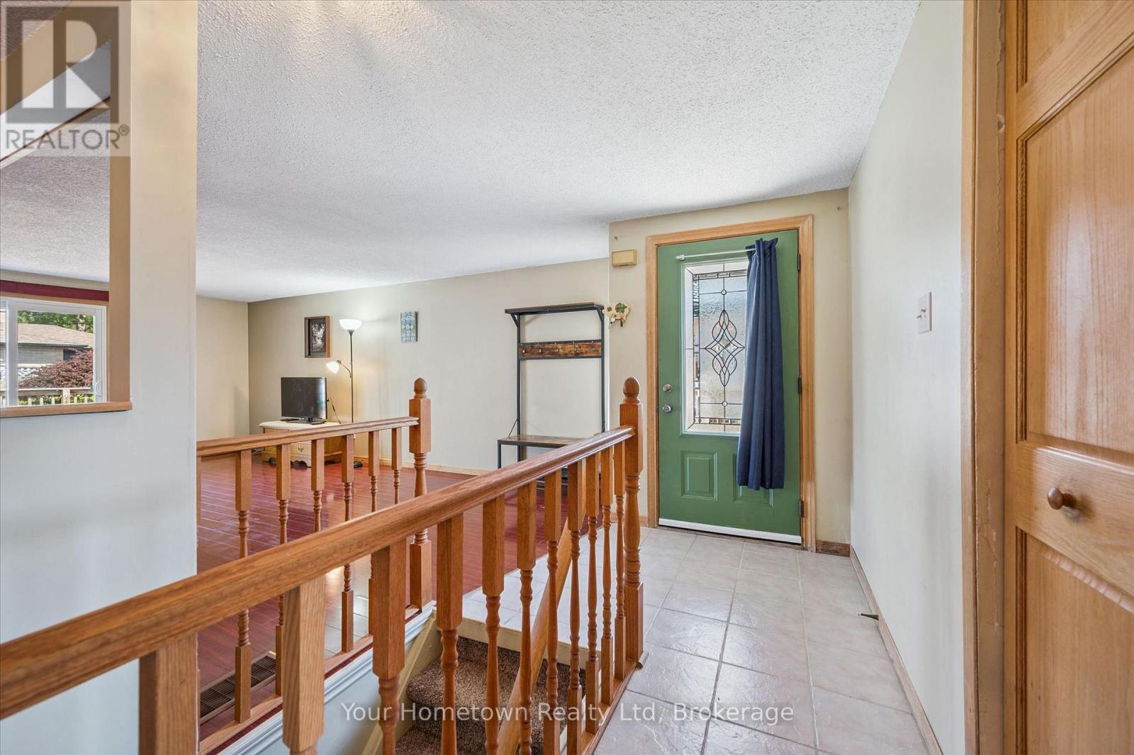 369 STRATHALLAN STREET - 6