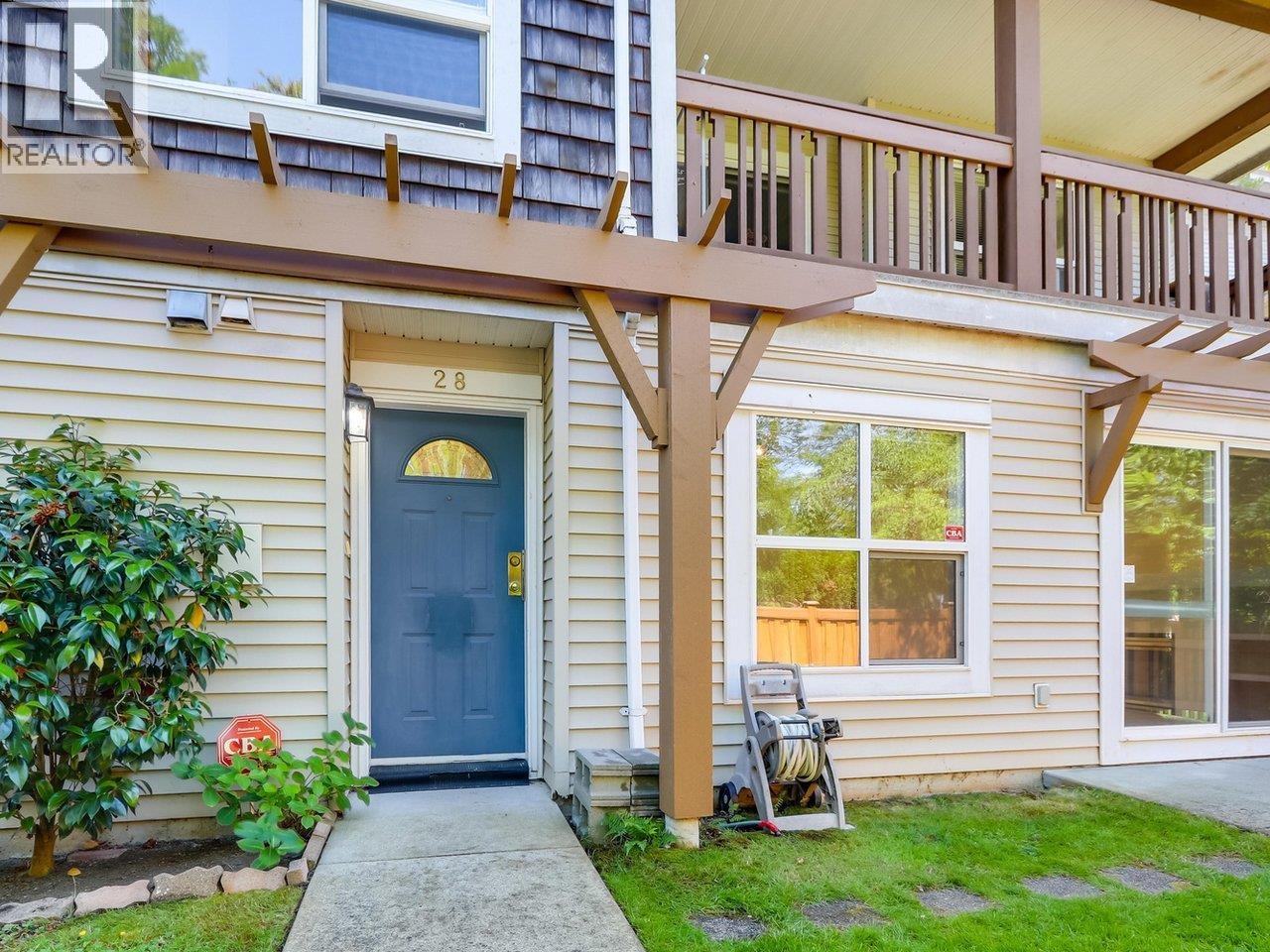 28 7100 LYNNWOOD DRIVE, Richmond