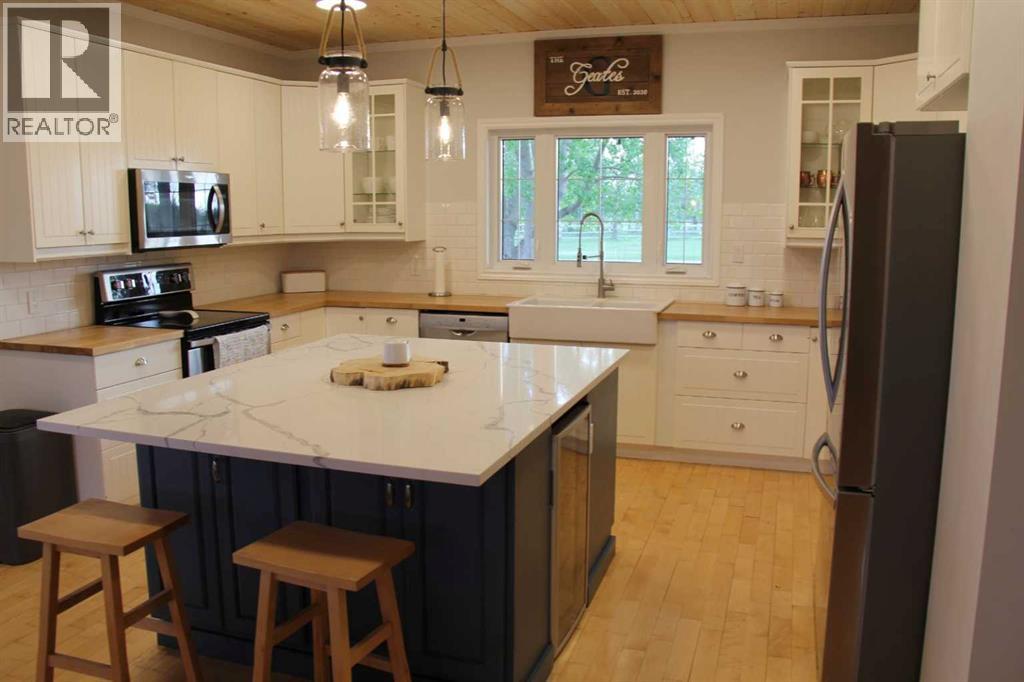 40032 Range Road 220 — photo 13